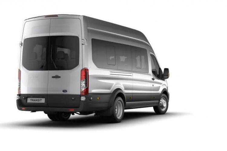 Minibus Airport Transfers Wakefield